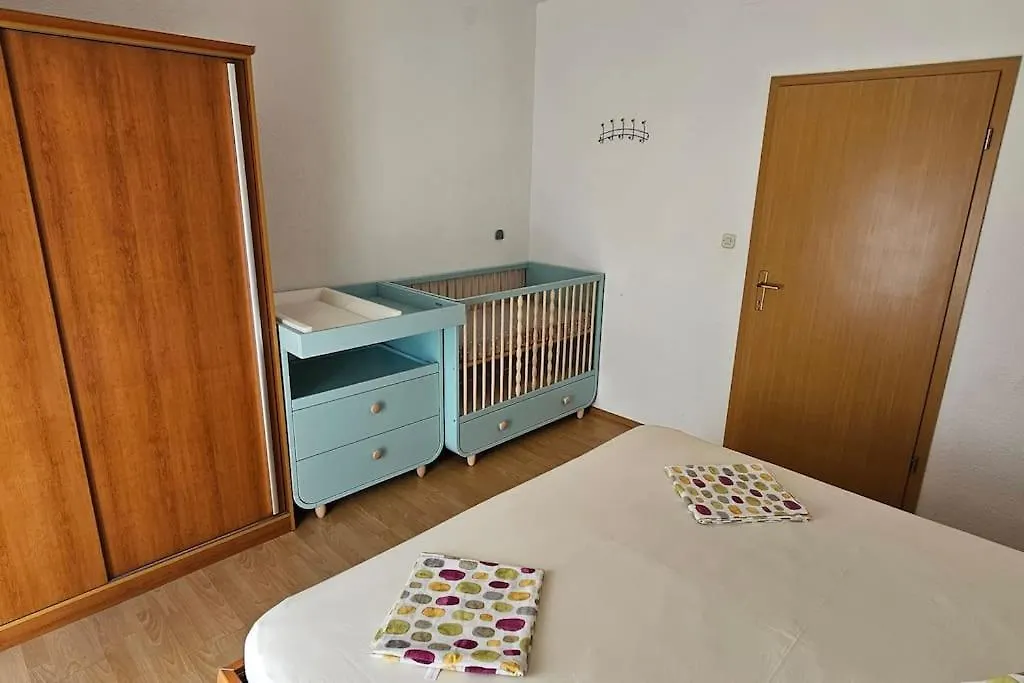 4-Bedroom Family Paradise With Top View Trogir 0*,  Kroatien