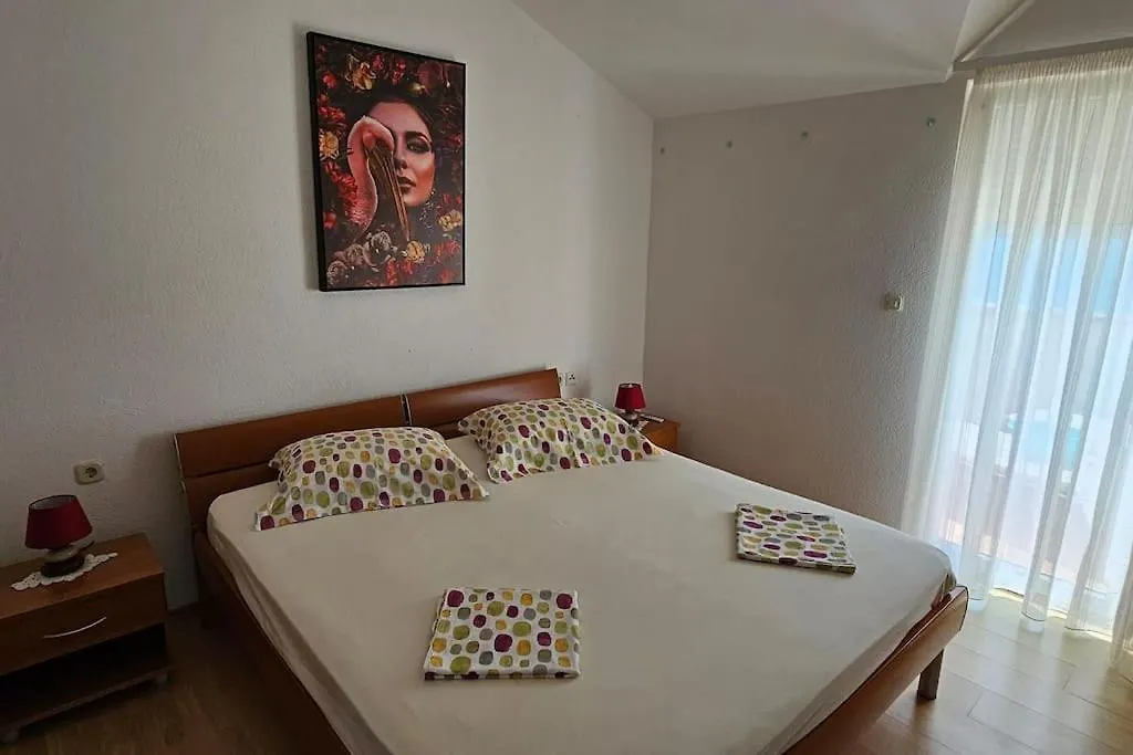 4-Bedroom Family Paradise With Top View Trogir